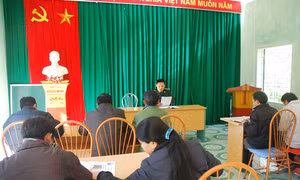 Phát triển đảng vùng Tây Bắc: Củng cố hệ thống chính trị