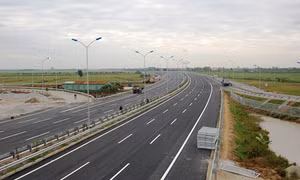 Rùng mình các công trình giao thông đội giá