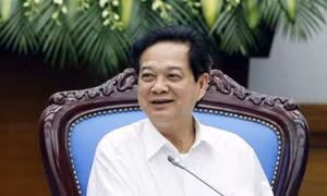 Tạm dừng thu phí sử dụng đường bộ với xe máy 