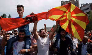 Syria, Ukraine chưa xong, Mỹ-Nga lại ‘so găng' ở Macedonia