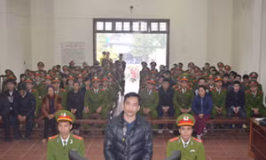 Đề nghị 8 án tử hình vụ mua bán 541 bánh hêrôin