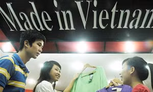 Hàng Việt gánh thêm nhiều sức ép - Bài cuối