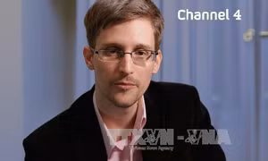 Cựu nhân viên tình báo Mỹ E.Snowden xin gia hạn tạm trú tại Nga thêm 3 năm