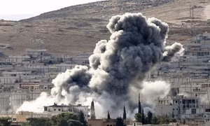 Liên quân lần đầu oanh kích quân Chính phủ Syria 