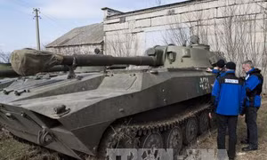 Lính tình nguyện Ukraine được điều động về thủ đô 