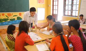Khởi sắc vùng đồng bào La Hủ