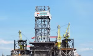 Hạ thủy Giàn khoan tự nâng Tam Đảo 05 lớn nhất từ trước tới nay 