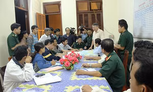Tiếp tục tìm kiếm người mất tích trong vụ chìm tàu cá trên sông Soài Rạp