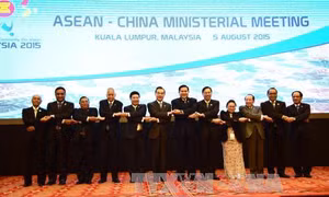 Quan chức cấp cao ASEAN - Trung Quốc họp về DOC