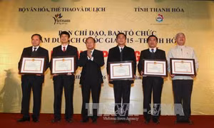 Thanh Hóa đón trên 5,5 triệu lượt khách trong Năm Du lịch quốc gia 2015