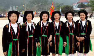  Vui Tết cùng người Sán Dìu ở Tam Đảo 