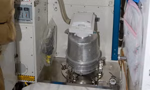 NASA biến phân người thành thức ăn cho phi hành gia