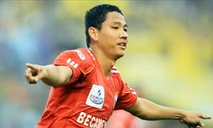 Vòng 21 V - League 2015: Bình Dương giữ vững ngôi đầu