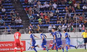 U19 Việt Nam để tuột mất ngôi vô địch