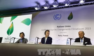 COP21 thông qua dự thảo thỏa thuận khí hậu