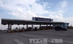 Bắt đầu thu phí bằng thẻ điện tử trên cao tốc Nội Bài – Lào Cai
