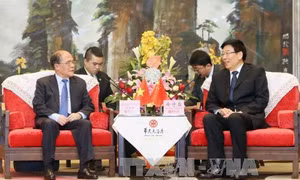 Chủ tịch Quốc hội Nguyễn Sinh Hùng tiếp Bí thư Hồ Nam