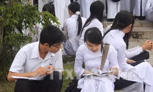 Yêu cầu không phổ biến sách 'Hướng dẫn ôn tập thi THPT quốc gia'