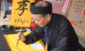 Nét đẹp xin, cho chữ đầu năm
