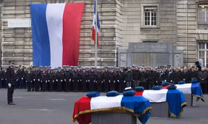 Lễ tang 3 cảnh sát bị khủng bố bắn chết ở Paris