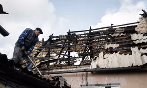 Ukraine chính thức cấp quy chế đặc biệt cho miền Đông 