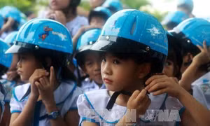 Phát động Chiến dịch truyền thông toàn dân đội mũ bảo hiểm đạt chuẩn 
