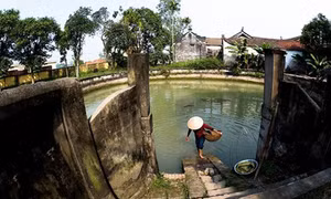 Xa quê nhớ giếng làng