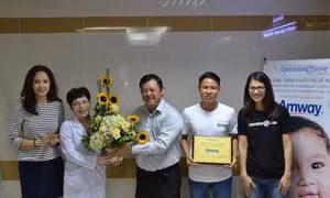 Phẫu thuật miễn phí cho 100 trẻ hở hàm ếch