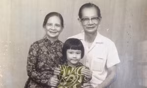 Bác sĩ Trần Duy Hưng - Vị Chủ tịch giản dị, gần gũi với dân