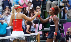 Sharapova đối đầu Serena ở chung kết