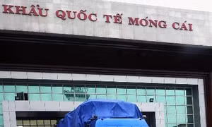 Cho phép xe du lịch tự lái qua biên giới Việt-Trung 