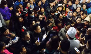 “Trận chiến” Pentaxim
