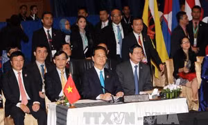 Thủ tướng dự phiên họp toàn thể ASEAN 27