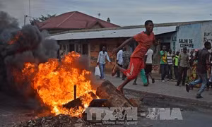 Bạo lực tiếp diễn tại Burundi gây nhiều thương vong
