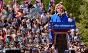Bốn quân chủ bài của bà Hillary Clinton-Kỳ 1
