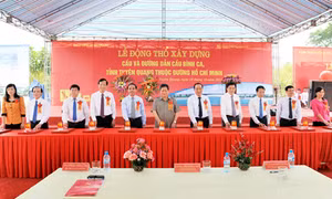 Khởi công xây dựng cầu Bình Ca