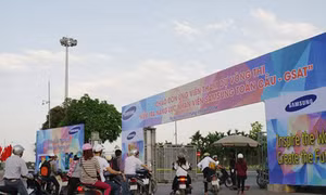 Tuyển hàng ngàn lao động trình độ đại học