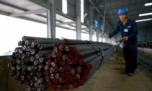 Giảm tác động kép khi xăng, điện tăng giá