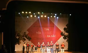 “Bản hòa ca đa sắc”