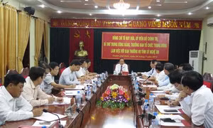 Đồng chí Tô Huy Rứa thăm, làm việc tại tỉnh Nghệ An