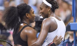 Serena Williams đánh bại chị gái, vào bán kết US Open