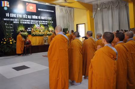 Giáo hội Phật giáo Việt Nam tưởng niệm, cầu siêu cho Đại tướng ảnh 1