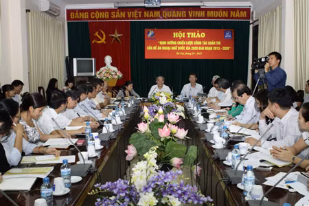 Xây dựng hệ thống đánh giá hoàn chỉnh trong đào tạo ngoại ngữ ảnh 1