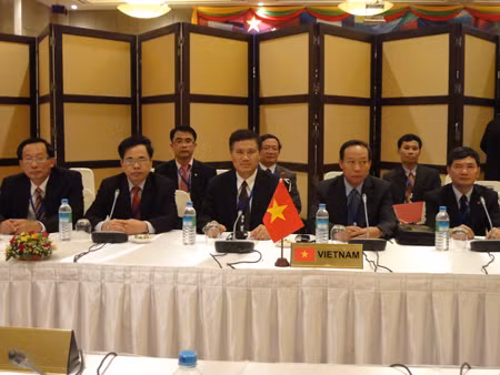 Việt Nam tham dự Hội nghị về phòng, chống ma túy (MOU) cấp Bộ trưởng ảnh 3