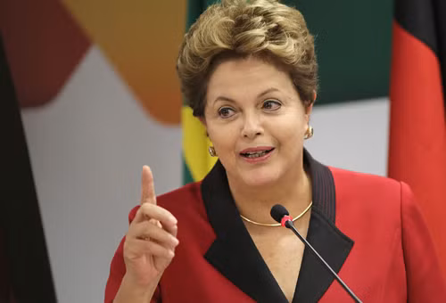 Tổng tuyển cử Brazil - cuộc trưng cầu ý dân về 12 năm cầm quyền của PT ảnh 1