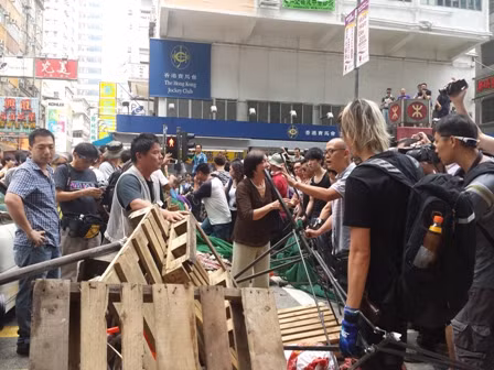 Biểu tình ở Hong Kong: Tiếp tục giằng co tại Mong Kok ảnh 6