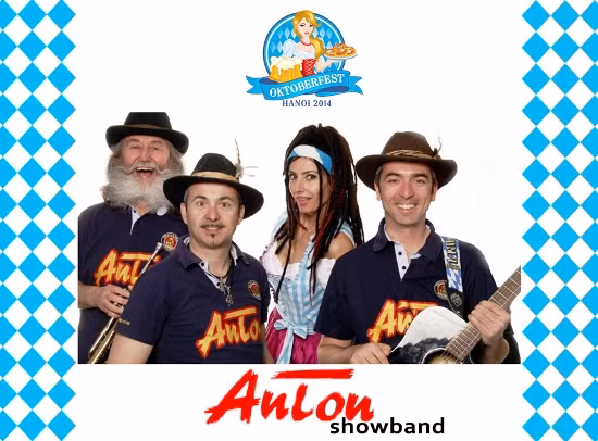 "Cháy vé" Lễ hội Oktoberfest 2014 ảnh 1