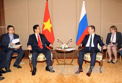  Thủ tướng Nguyễn Tấn Dũng gặp Thủ tướng Nga Medvedev ảnh 1