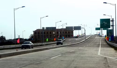 Thông xe 22,7 km cao tốc Hà Nội – Hải Phòng đầu tiên ảnh 5