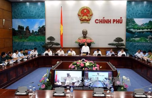 Đấu tranh với các đối tượng cầm đầu đường dây buôn lậu thuốc lá ảnh 1